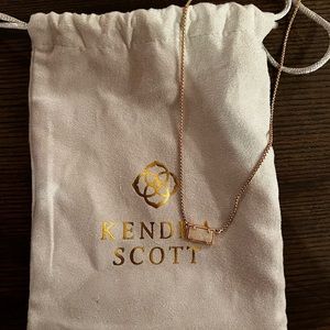 Kendra Scott Rose Gold necklace